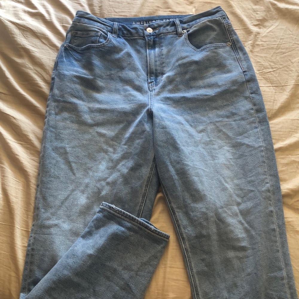 mom jeans